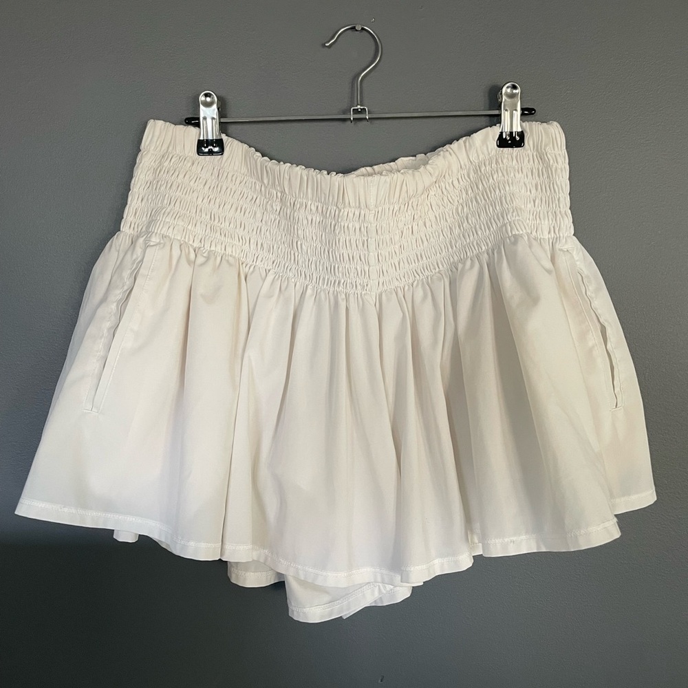 White Lululemon Smocked Flare Shorts - Size 10